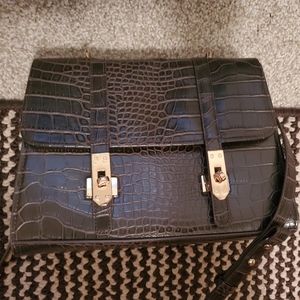 Crossbody flap purse